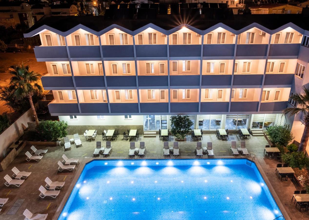 Spring Hotel Side